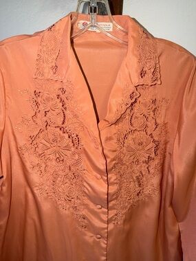Vintage 100% Silk Embroidered Floral Blouse Peony 90s Cottagecore HD4829